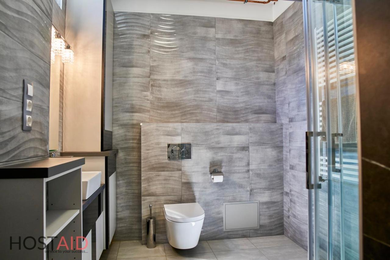 A13 Apartments - Budapest - Hostaid ภายนอก รูปภาพ