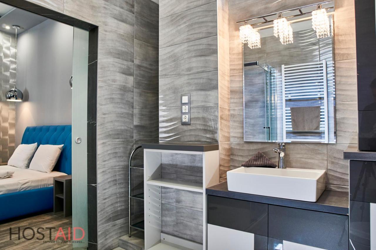 A13 Apartments - Budapest - Hostaid ภายนอก รูปภาพ